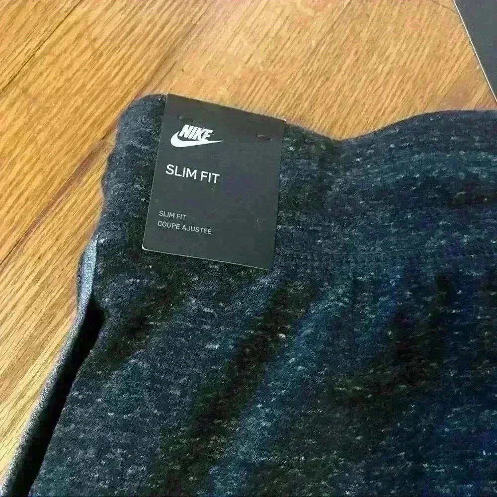 NWT Nike Slim Fit shorts women S